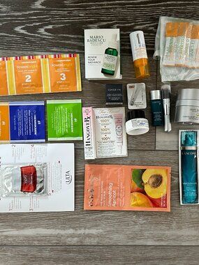 Large Lot of Beauty / Skin Care Samples Hennksen Clinique Two Faced Lancolm Etc